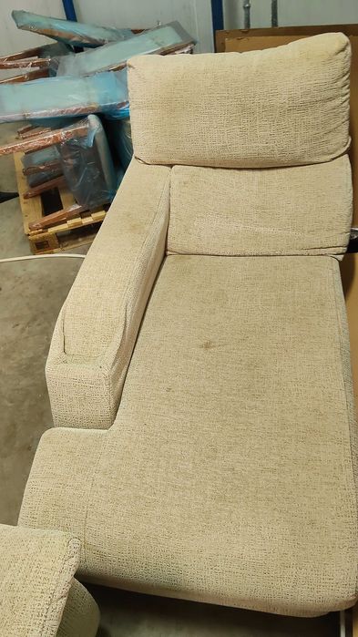 Sofá 3 + chaise long Pedro Ortiz