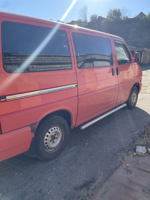 Продам  Volkswagen T-4 . 2,5 TDI