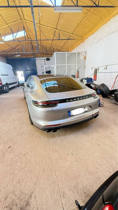 Porsche panamera 4 e hybrid Nacional a trabalhar e andar