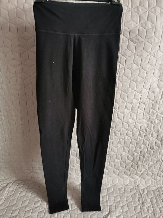 Legginsy czarne obcisłe