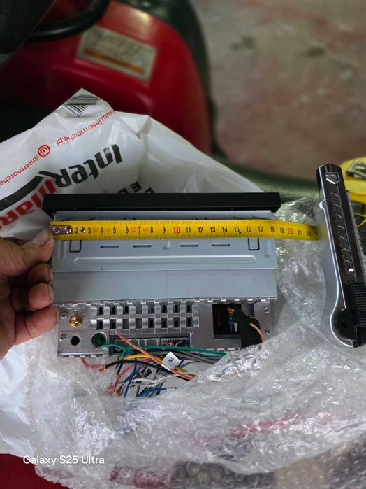 Rádio 1DIN 6.7 Android torne moderno o seu clássico.