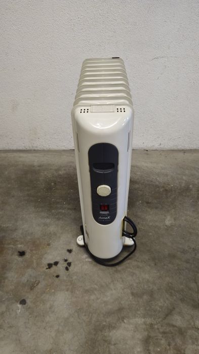 Aquecedor a óleo Junex
