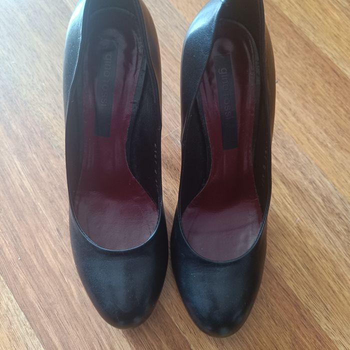 Buty szpilka Gino Rossi 39