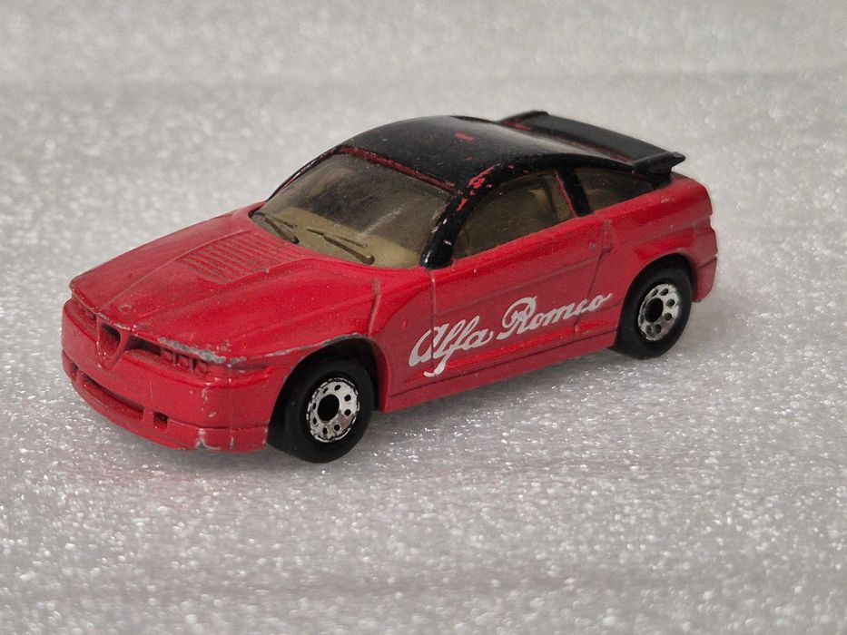 Model Matchbox - Alfa Romeo SZ ! ! !
