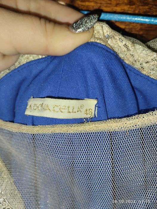 Продам сукню вечірню