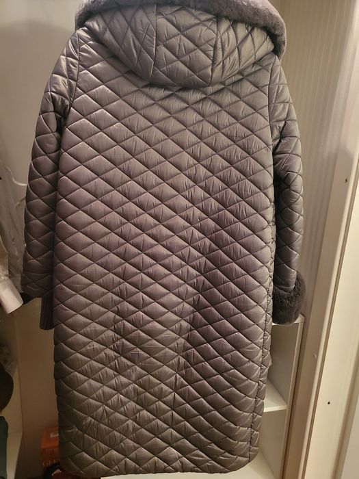 Нова куртка, пальто,  пуховик