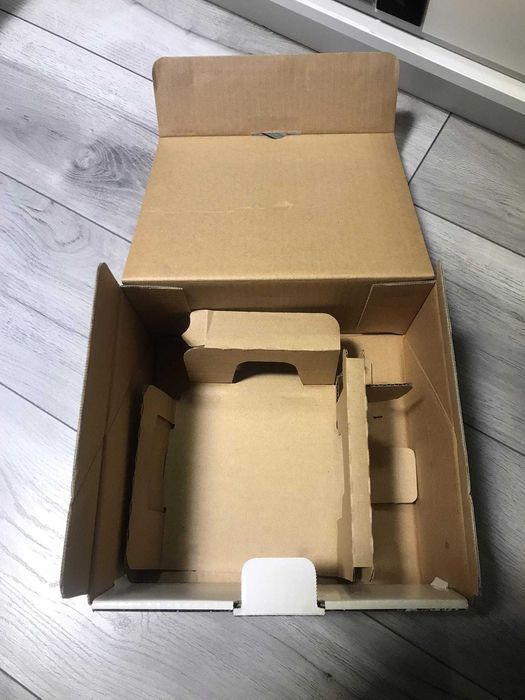 Nintendo GameCube (DOL-001) NTSC-J w pudełku