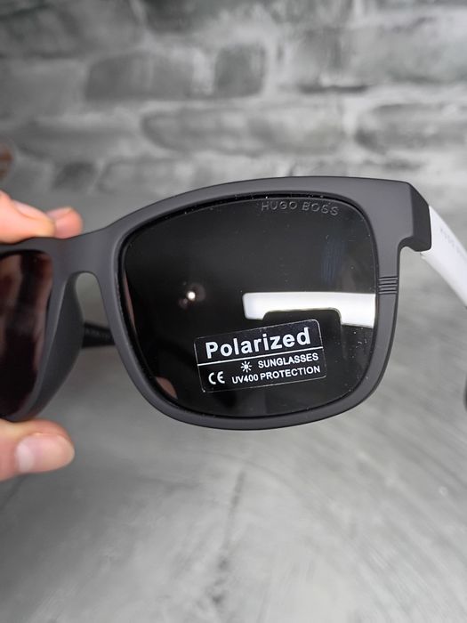 Hugo Boss Polarized чоловічі сонцезахисні окуляри 2026