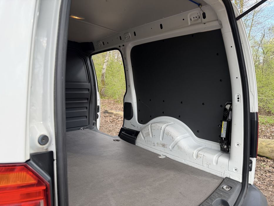 Tani Transport VW Caddy MAXI / Przewóz towarów / Przeprowadzki Warszawa