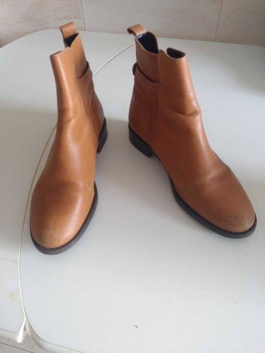 BOTAS, quase novas sem uso