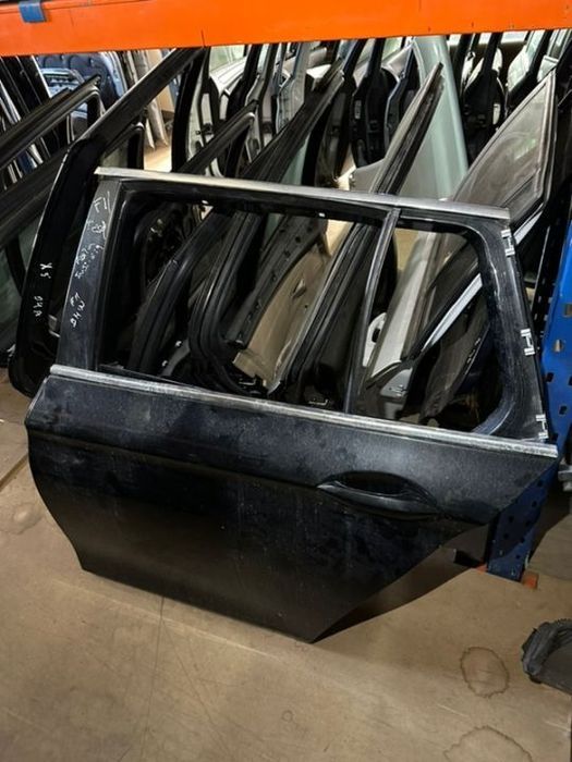 Porta traseira esquerda Bmw F11