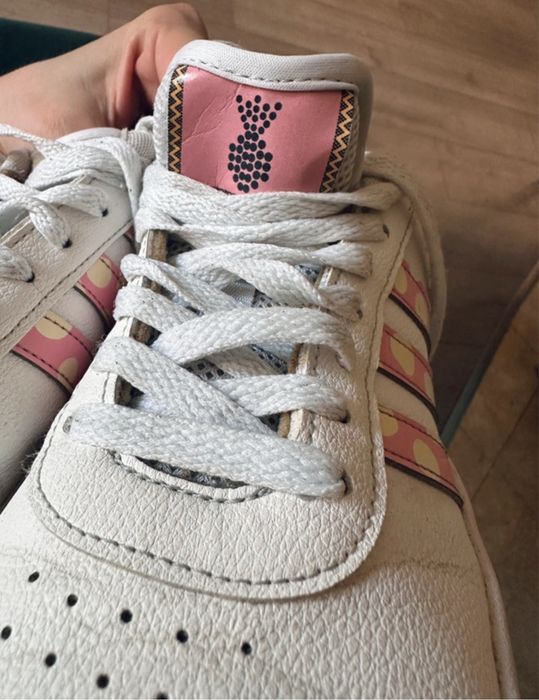 Adidas Court Bold GX5717 41 bardziej jak 40,5