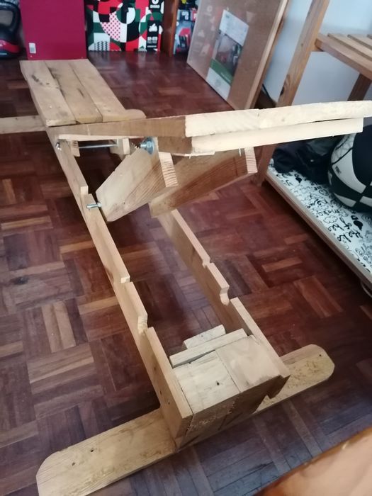 Banco de ginásio Original em madeira