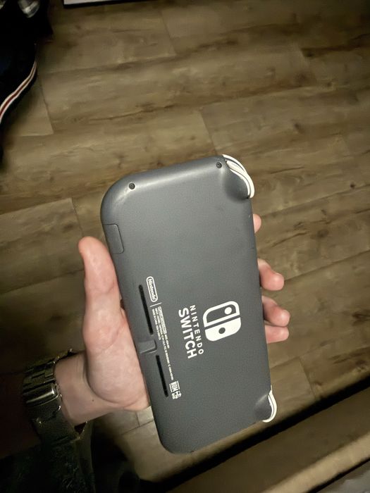 Nintendo Switch Lite 128gb K€F1R