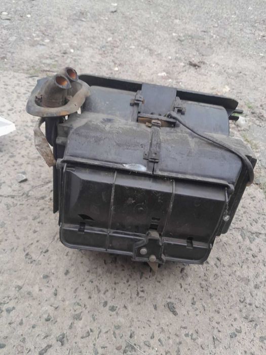 Задня ляда , Кришка багажника Славута . Ціла , Не гнила