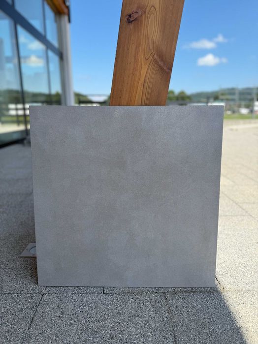 Szara płytka 60x60 rektyfikowane gatunek 1