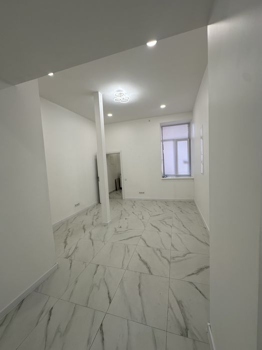 ТЕРМІНОВО!!!Здається в оренду комерційне приміщення