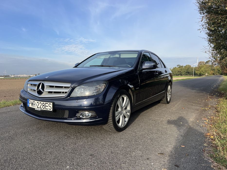 Mercedes-Benz Seria 200