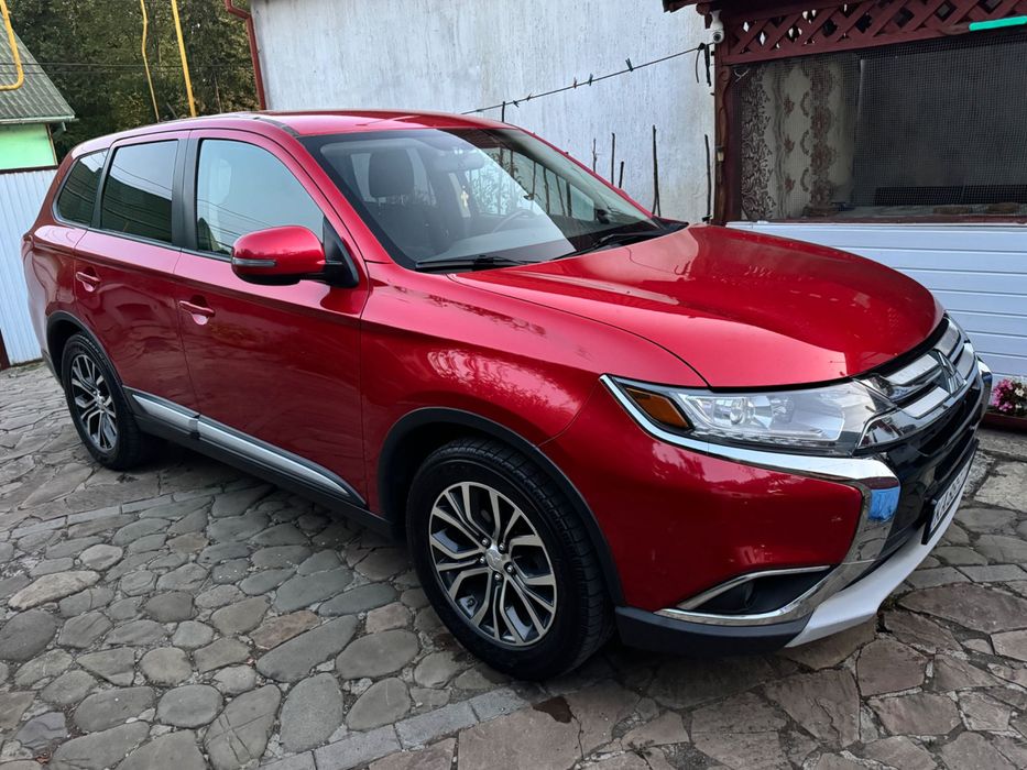 Mitsubishi Outlander 2015