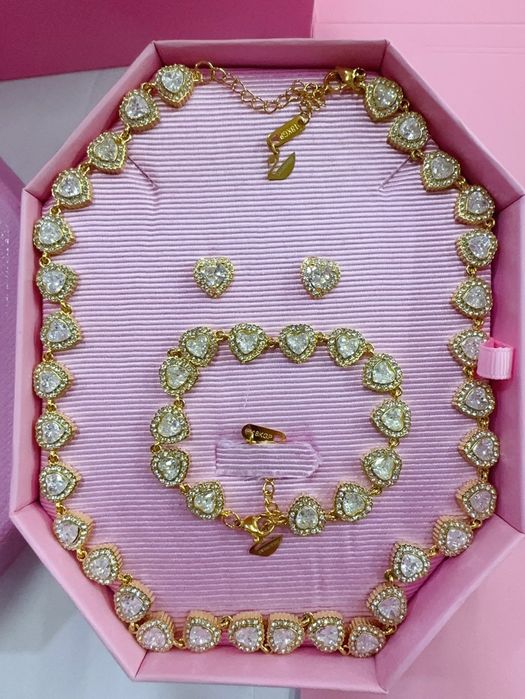Conjuntos colar e pulseira