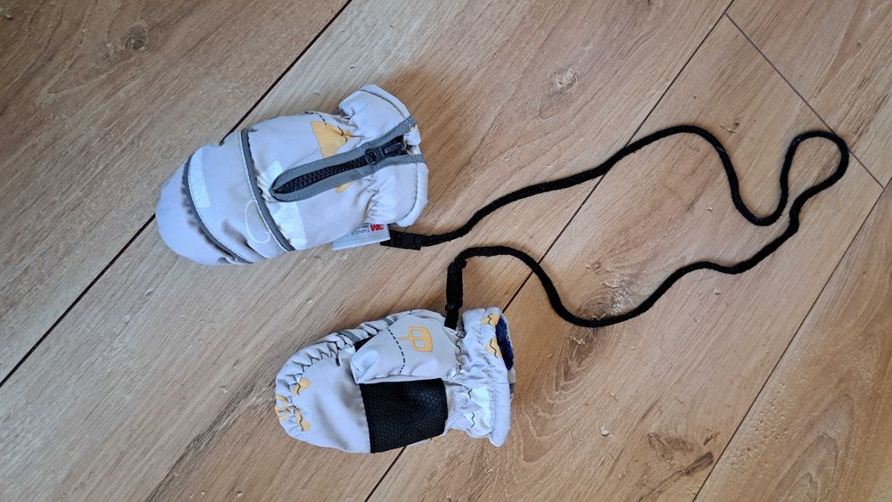 Dziecięce rękawiczki narciarskie Smyk