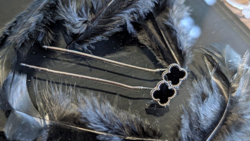 Срібне кільце з малахітом, срібні сережки вісюльки з оніксом