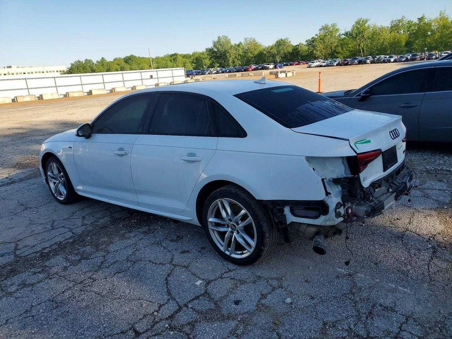 Audi A4 Premium Plus 2017 /
