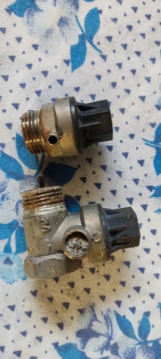 Agora tudo do anuncio €75, Acessórios para painel solar BaxiRoca e out