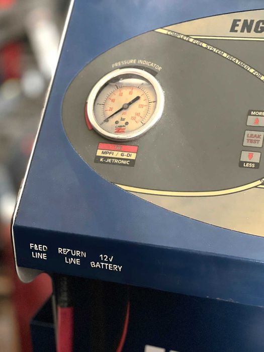 Máquina Limpeza Injetores Gasolina/Diesel ENGINE TECH ETU-2200e