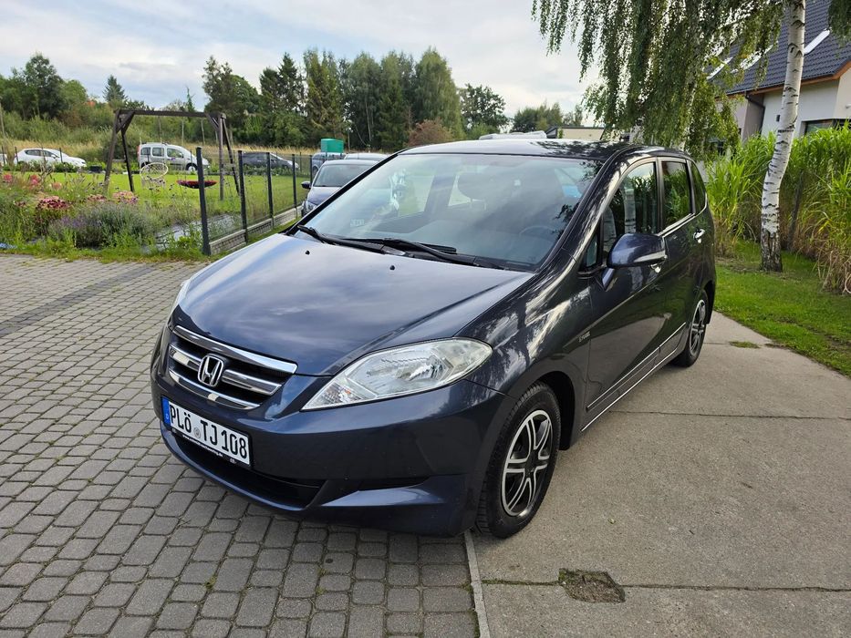 Honda FR-V