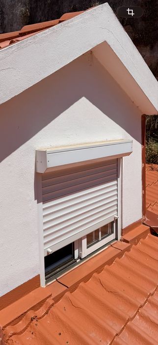 Janela aluminio completa com estore
