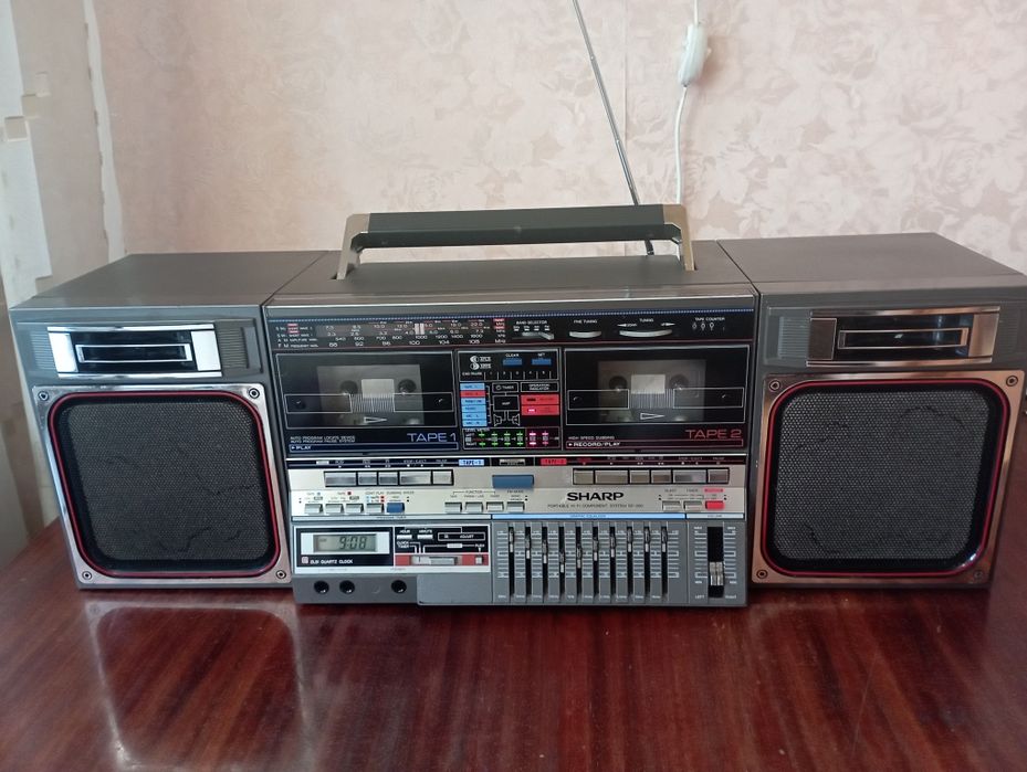 Магнитофон SHARP GF 800z