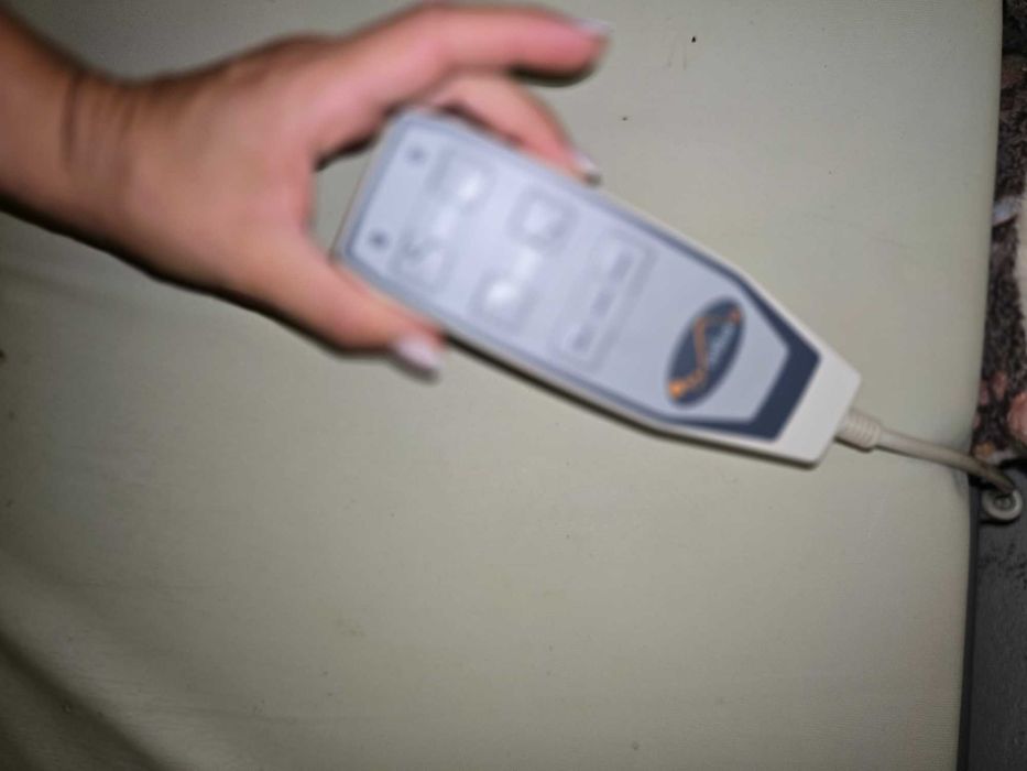 Cama articulada com comando e colchao incluido