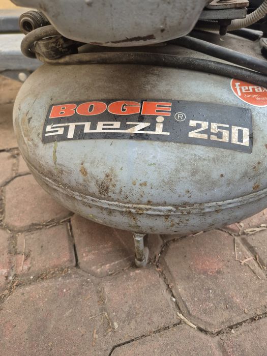 sprężarka dwucylindrowa BOGE
