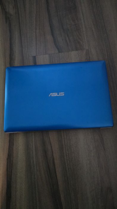 Нетбук Asus x201e