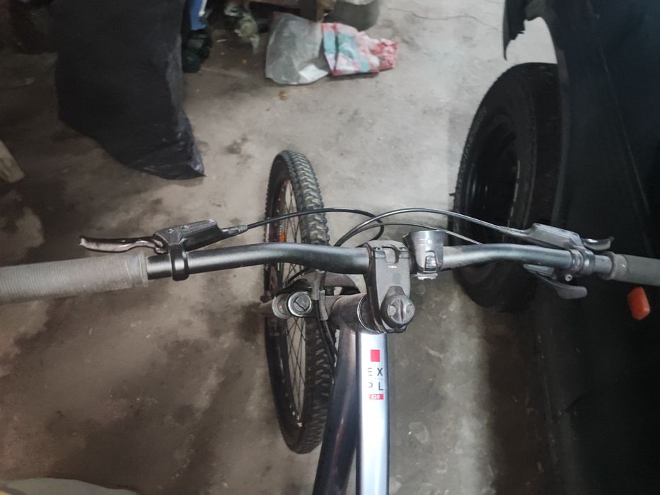 ROCKRIDER ST 520 cinza