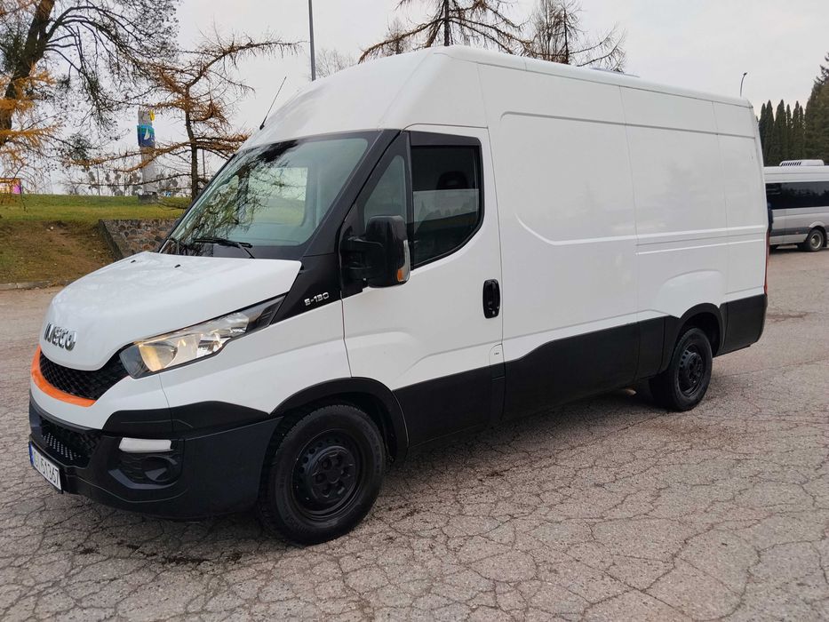 Iveco Daily 35-130km Blaszak niski przebieg Sprowadzony z DE Średni
