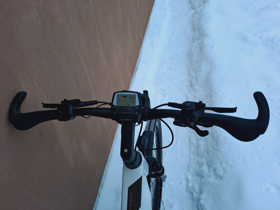 Електровелосипед КТМ  на 28"колесах на моторі bosch б/в з Німеччини