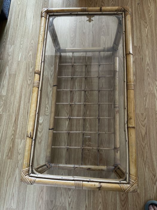 Mesa de Centro em Bambu e Vime com Tampo de Vidro
