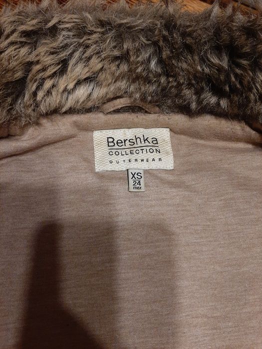 Bezrekawnik futerko Bershka XS