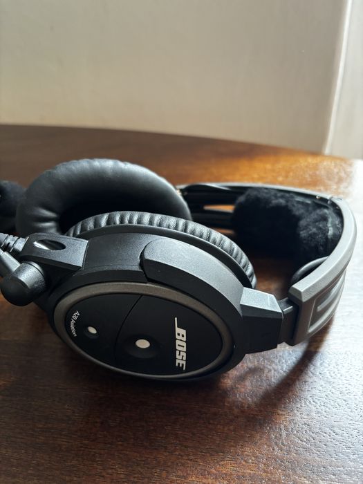 Bose A20 sluchawki lotnicze ANR