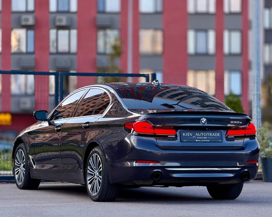 Продаж гарного BMW 530е