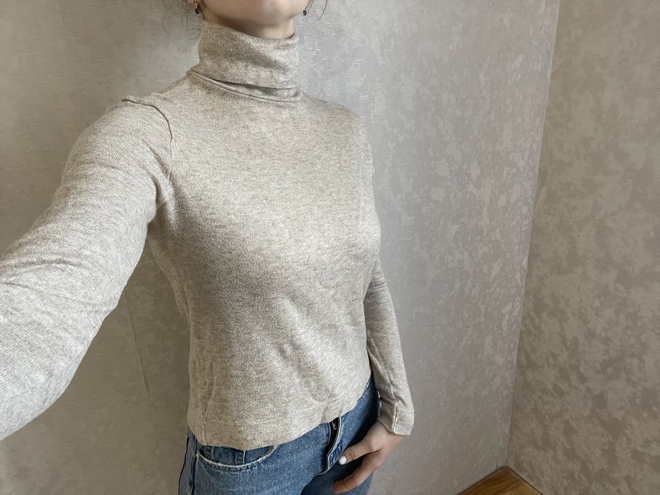 Вололазка кофта гольф reserved