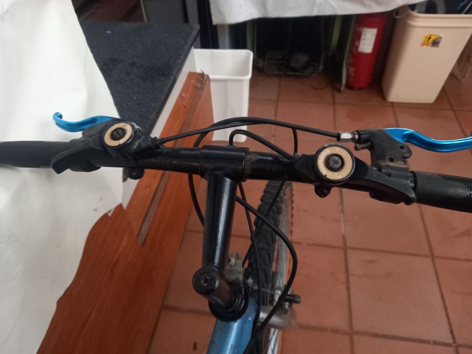 Bicicleta Confersil mudanças shimano