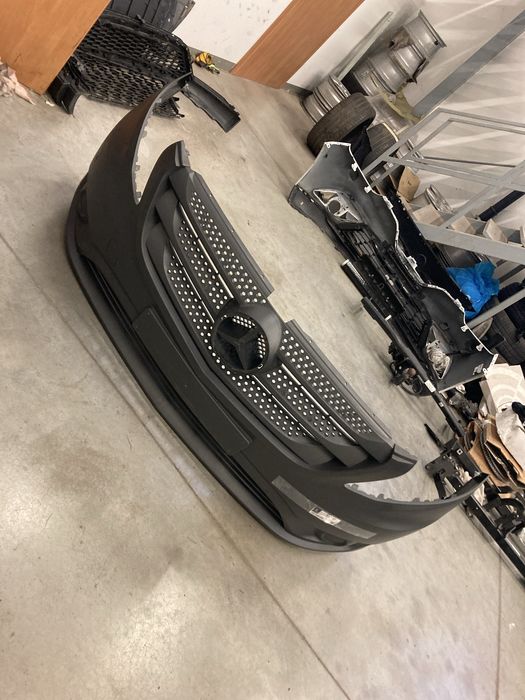 Zderzak przedni przód mercedes vito 447