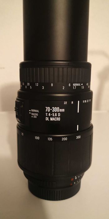 Máquina Fotográfica NIKON F50 + 2 Objectivas!