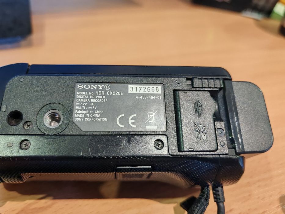 Kamera Sony HDR-CX220E
