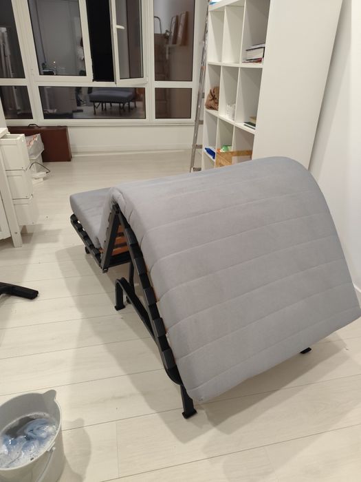 Poltrona - Sofá  Cama Individual