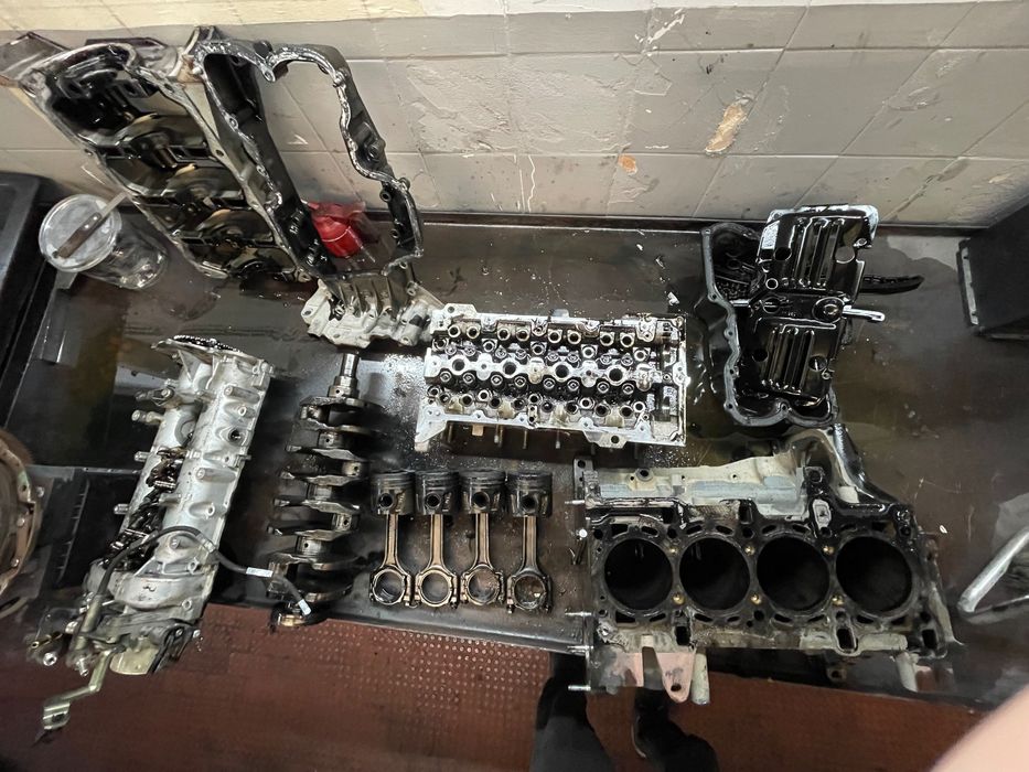 Serviço mecânica automotiva