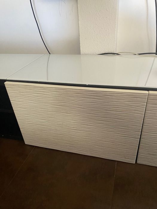 Moveis IKEA de televisão